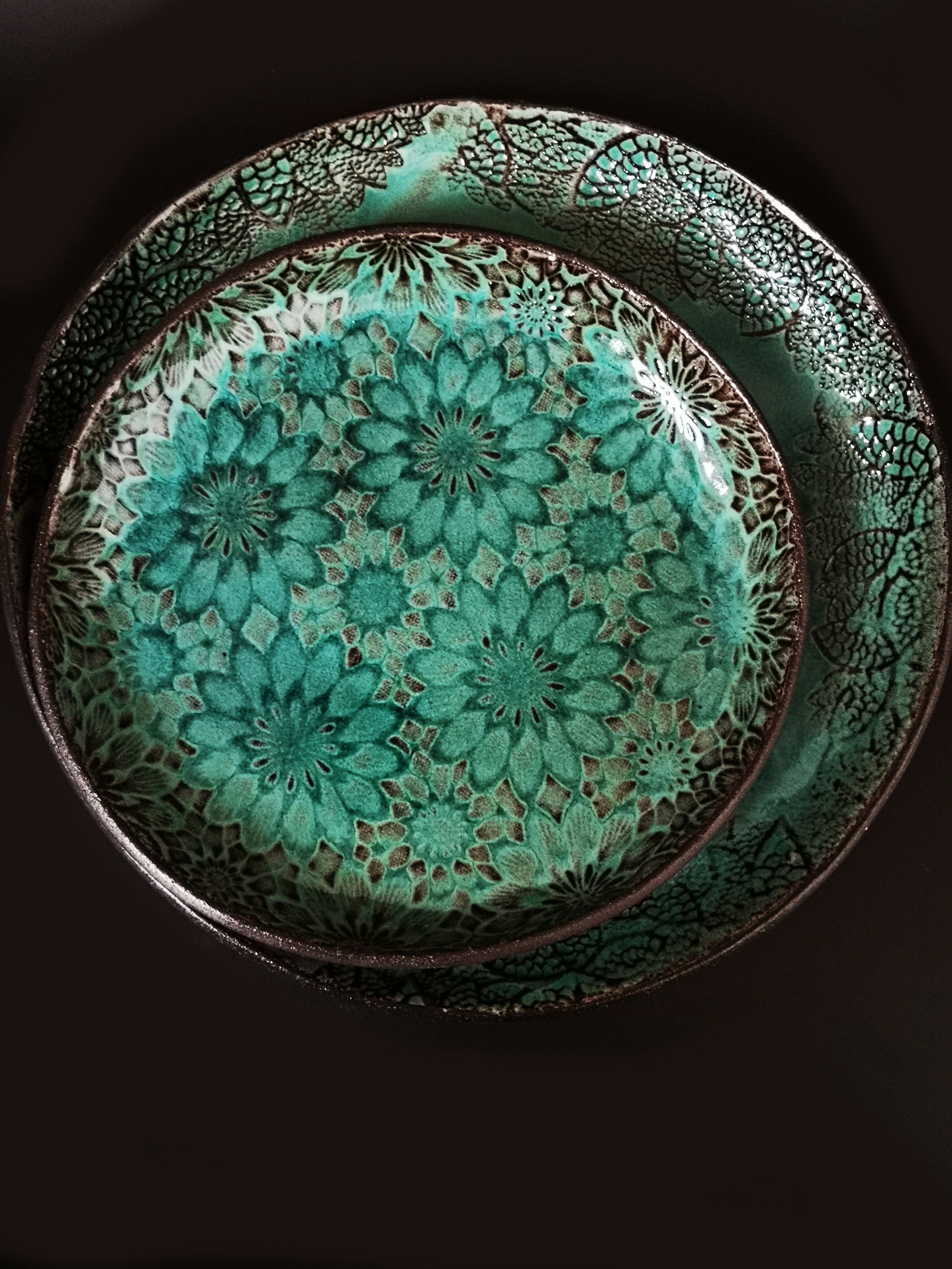 Turquoise Ceramic Dinner Plates (Set of 2) - Floral Decoration
