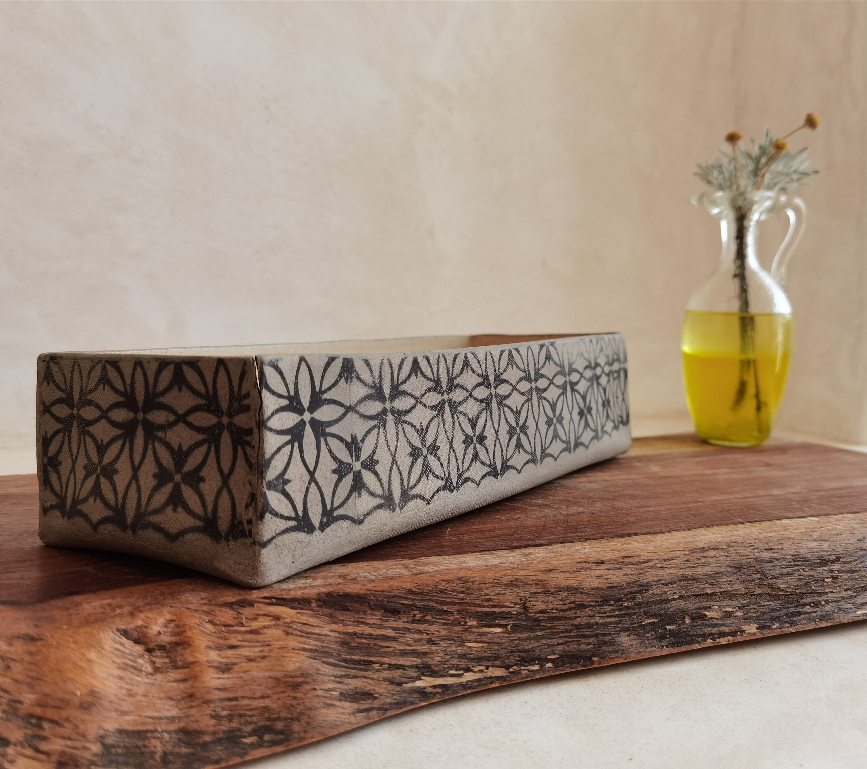Handmade Ceramic Baking Dish: Rustic Beige Pottery Serving Dish