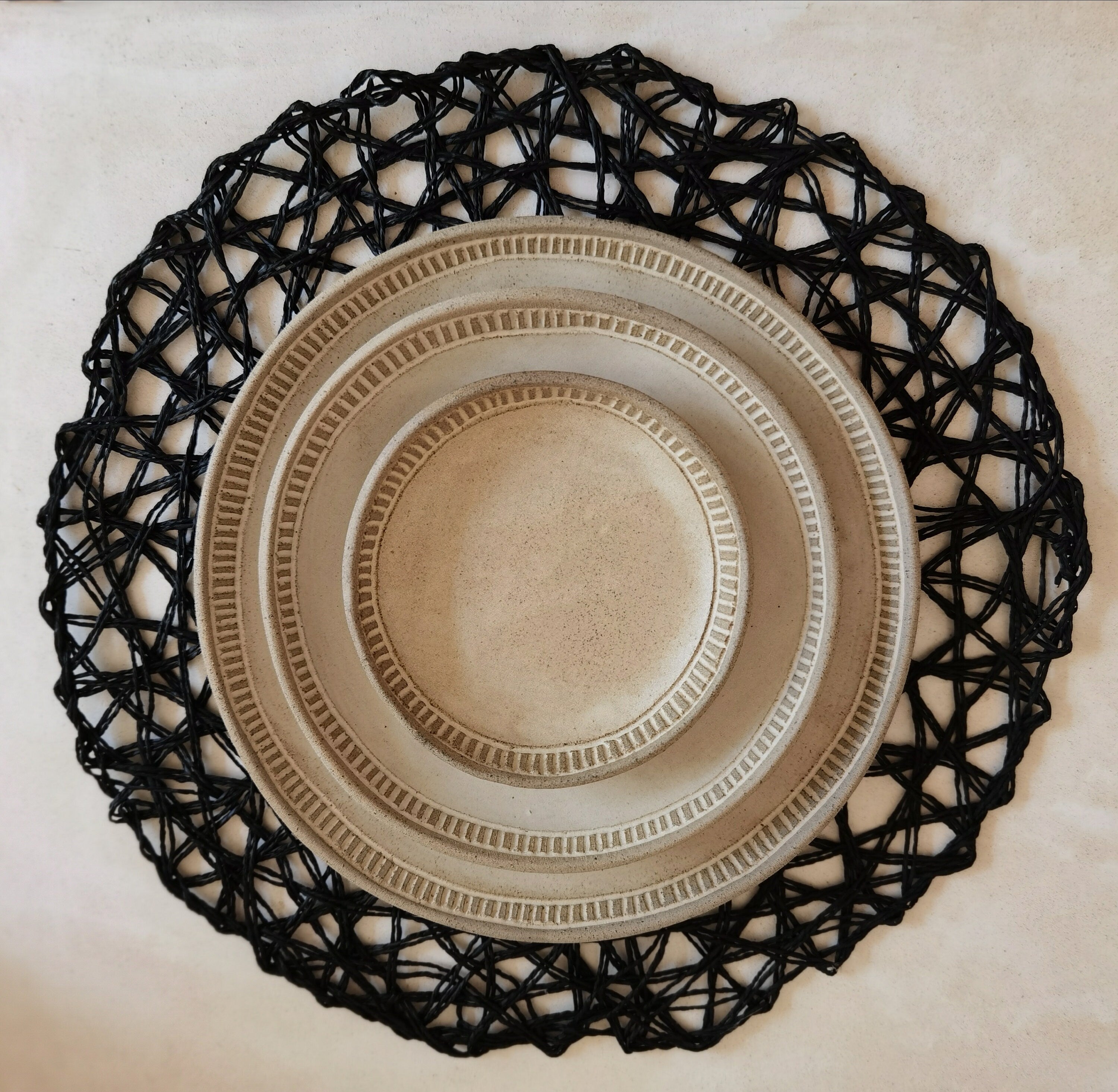 Set of 2 Beige Ceramic Dinner Plates: Engraved Stoneware