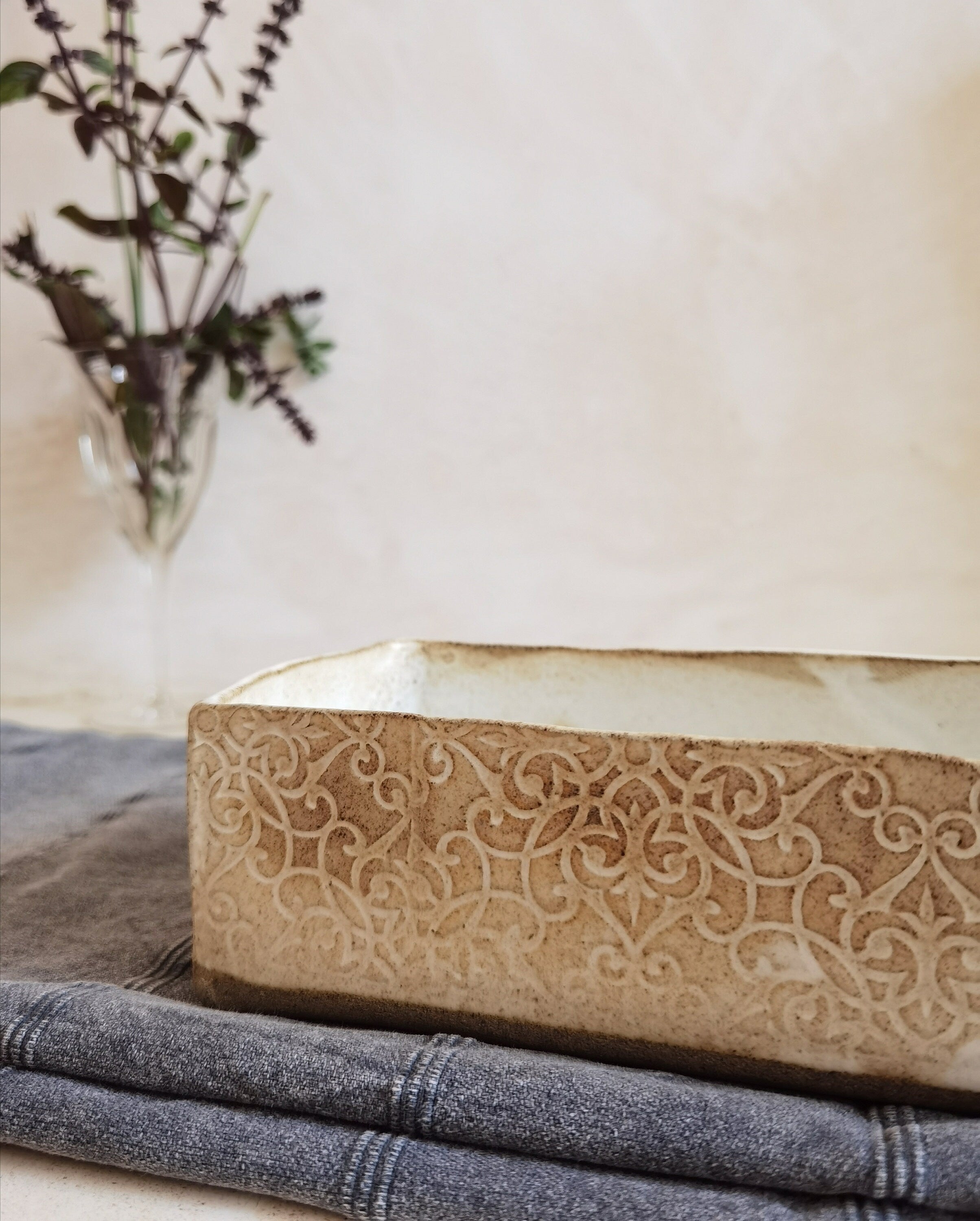 Handmade Ceramic Baking Dish: White Pottery Cookware with Print