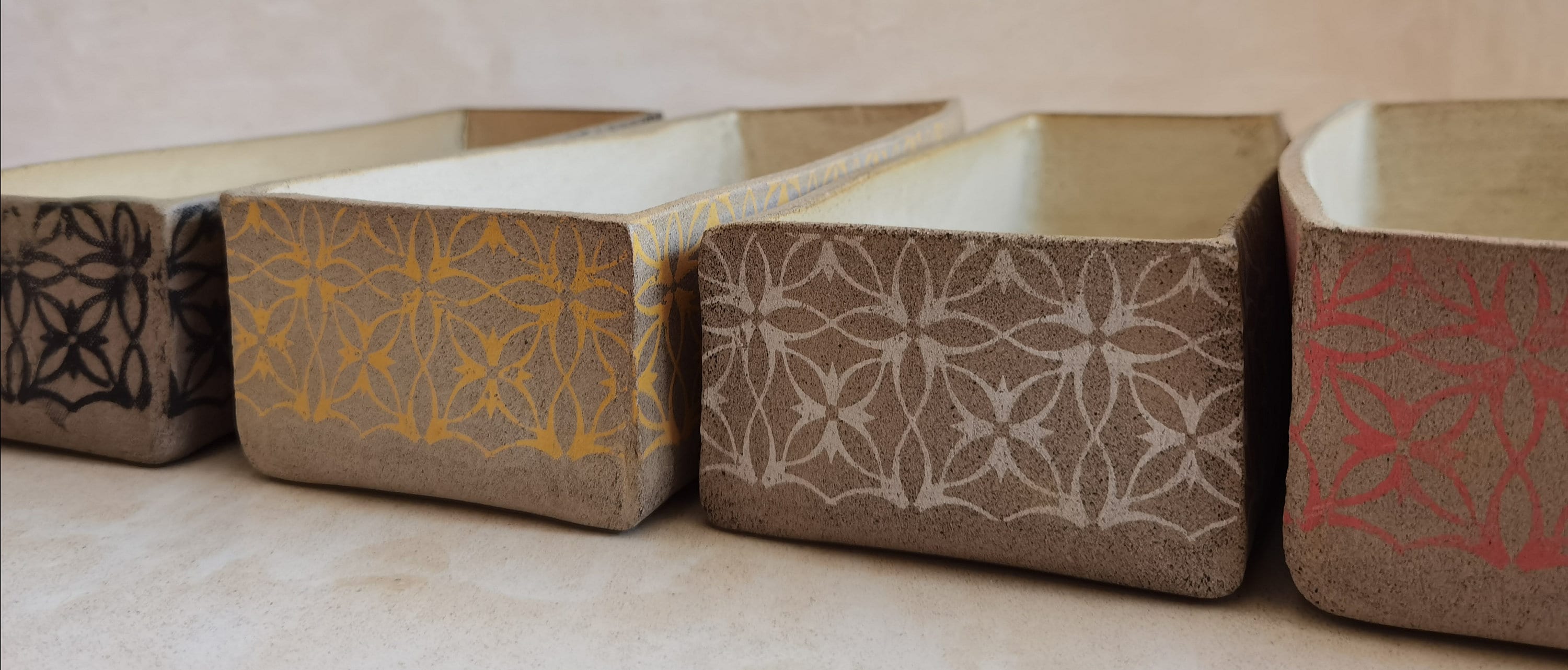 Handmade Ceramic Baking Dish: Rustic Beige Pottery Serving Dish (11.4x3.9")