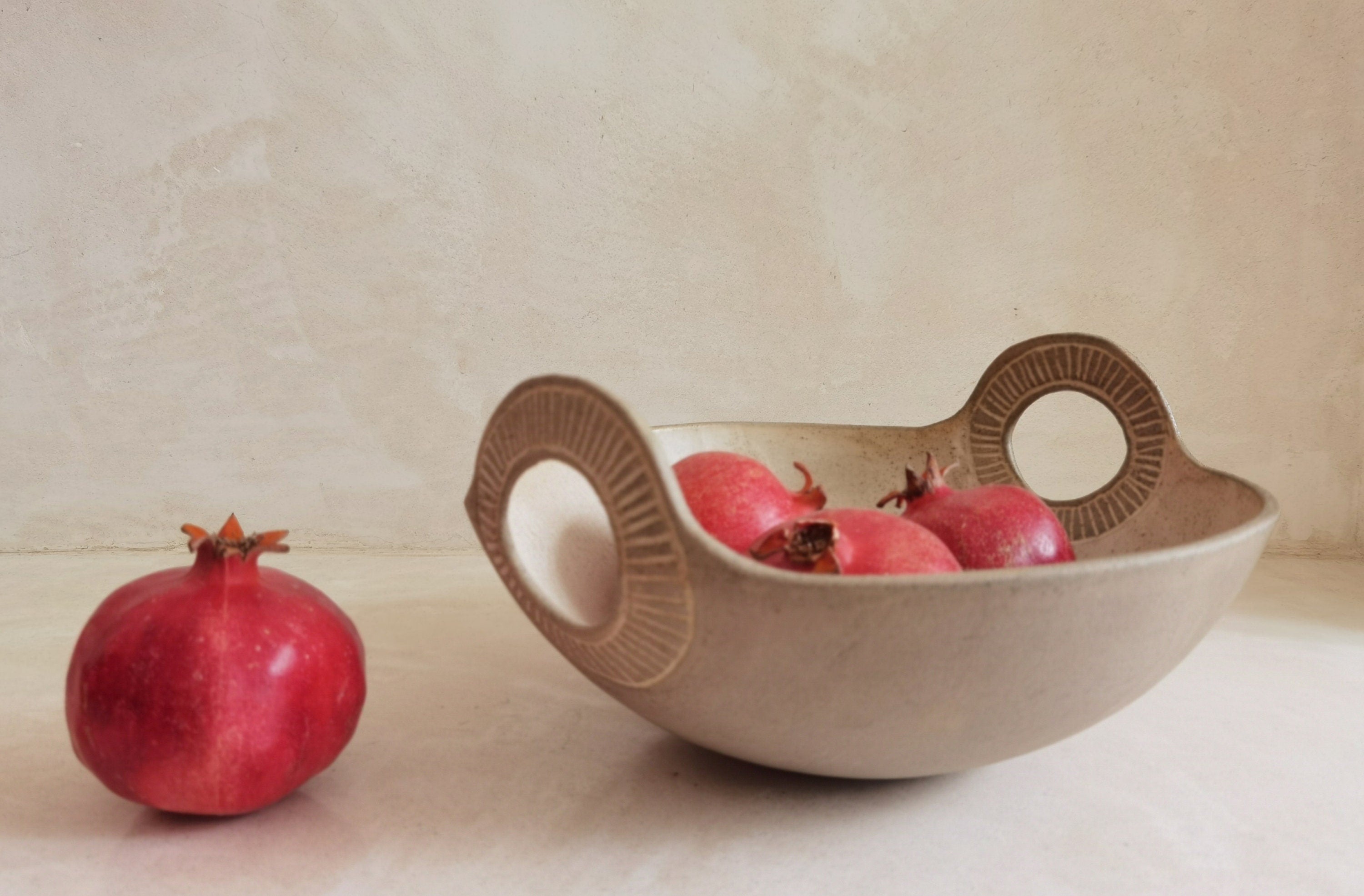 Engraved Ceramic Serving Bowl: Beige Glaze, Wide Handles