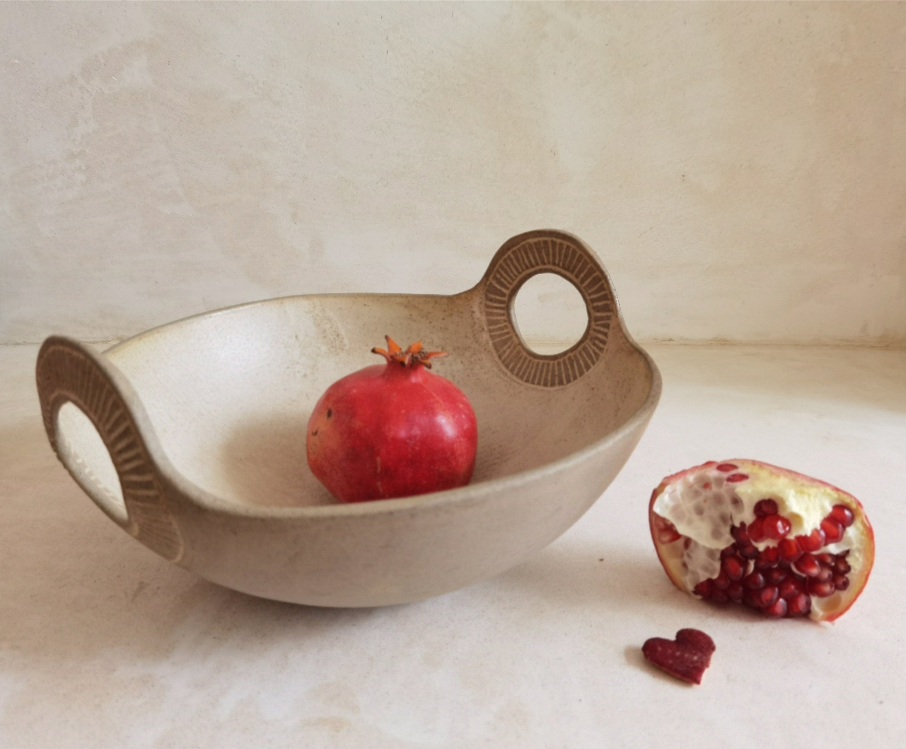 Engraved Ceramic Serving Bowl: Beige Glaze, Wide Handles