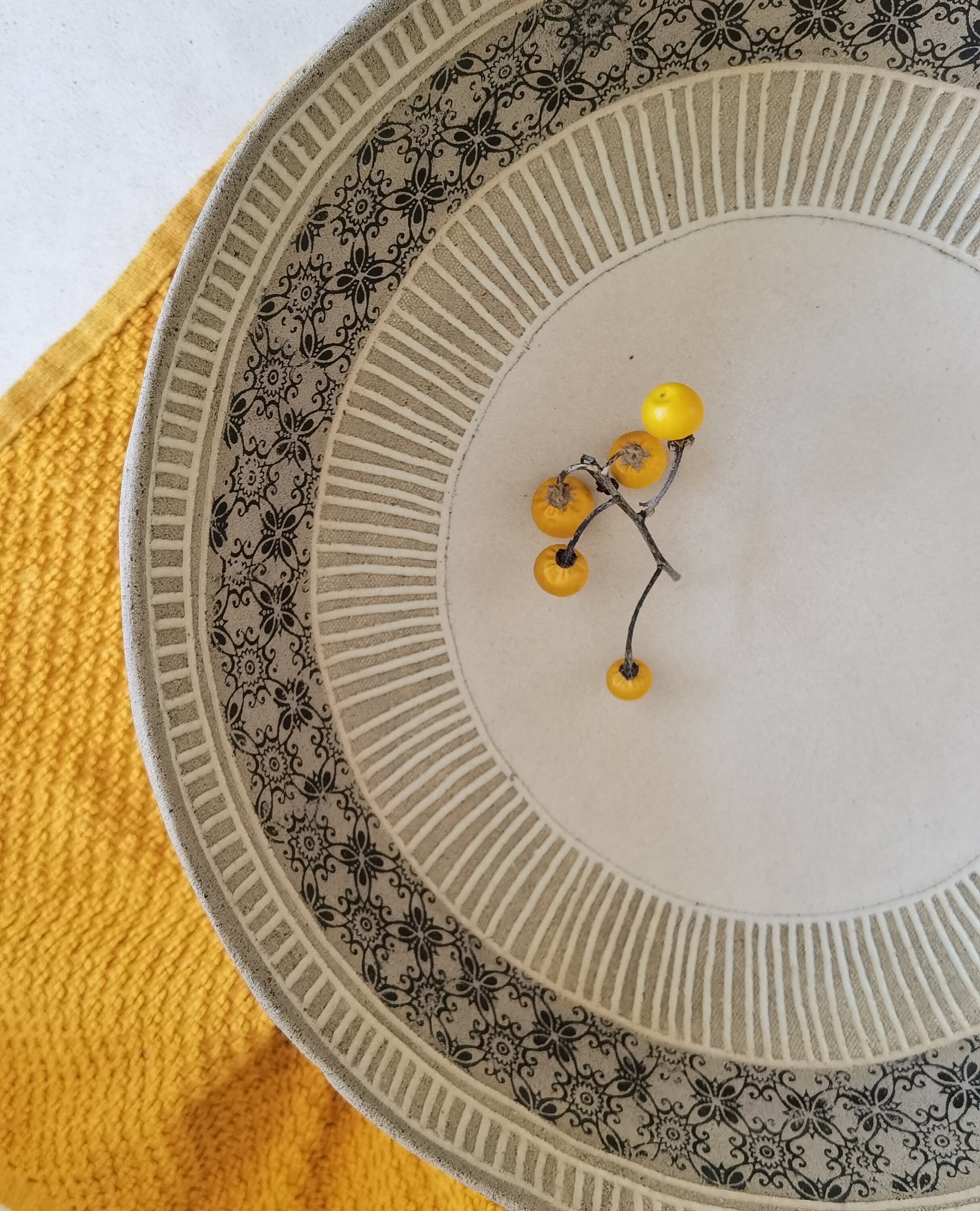 Large Ceramic Serving Bowl: Engraved Black Paint Design