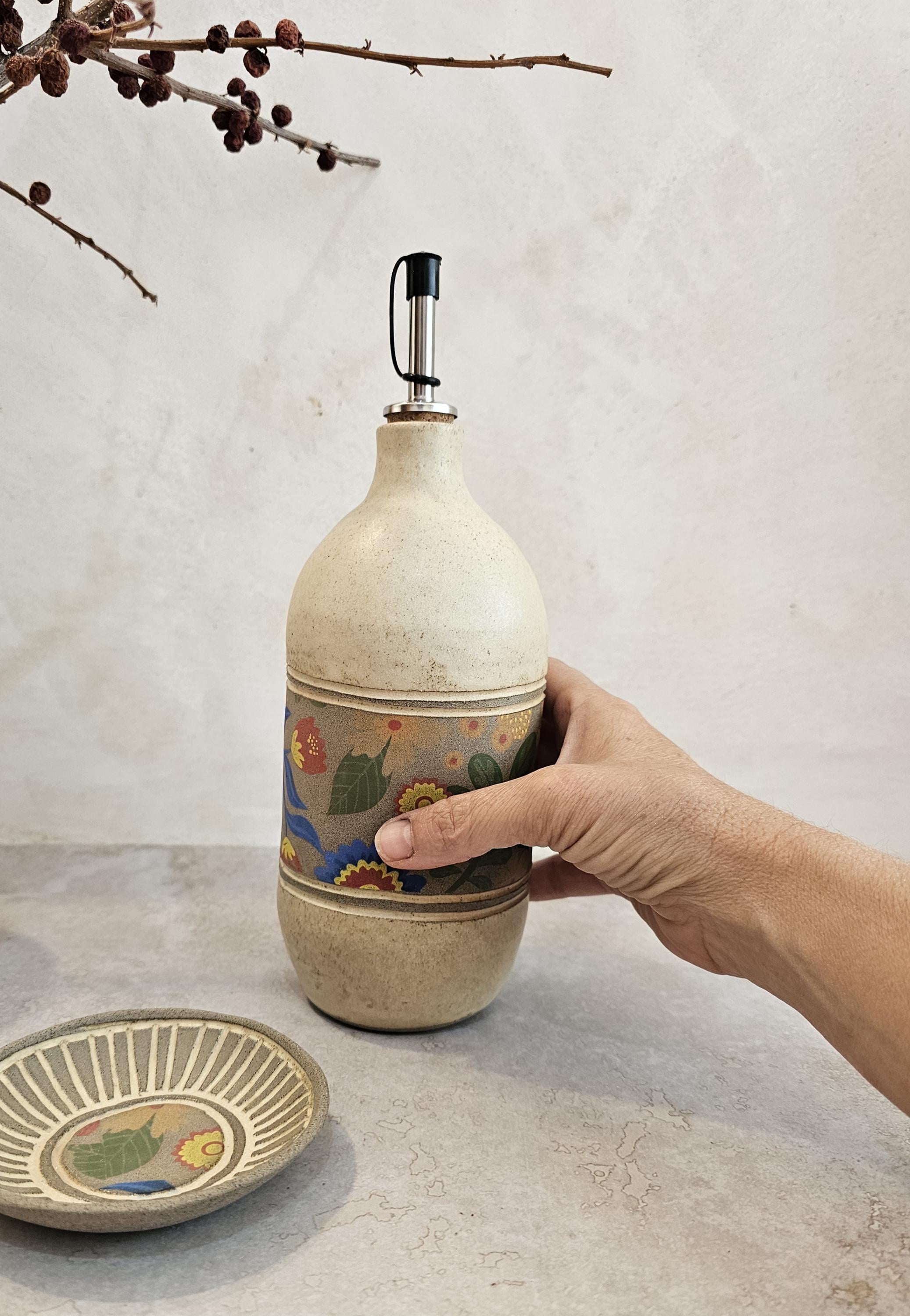 Handmade Ceramic Olive Oil Bottle: Rustic Kitchen Decor, 30 oz
