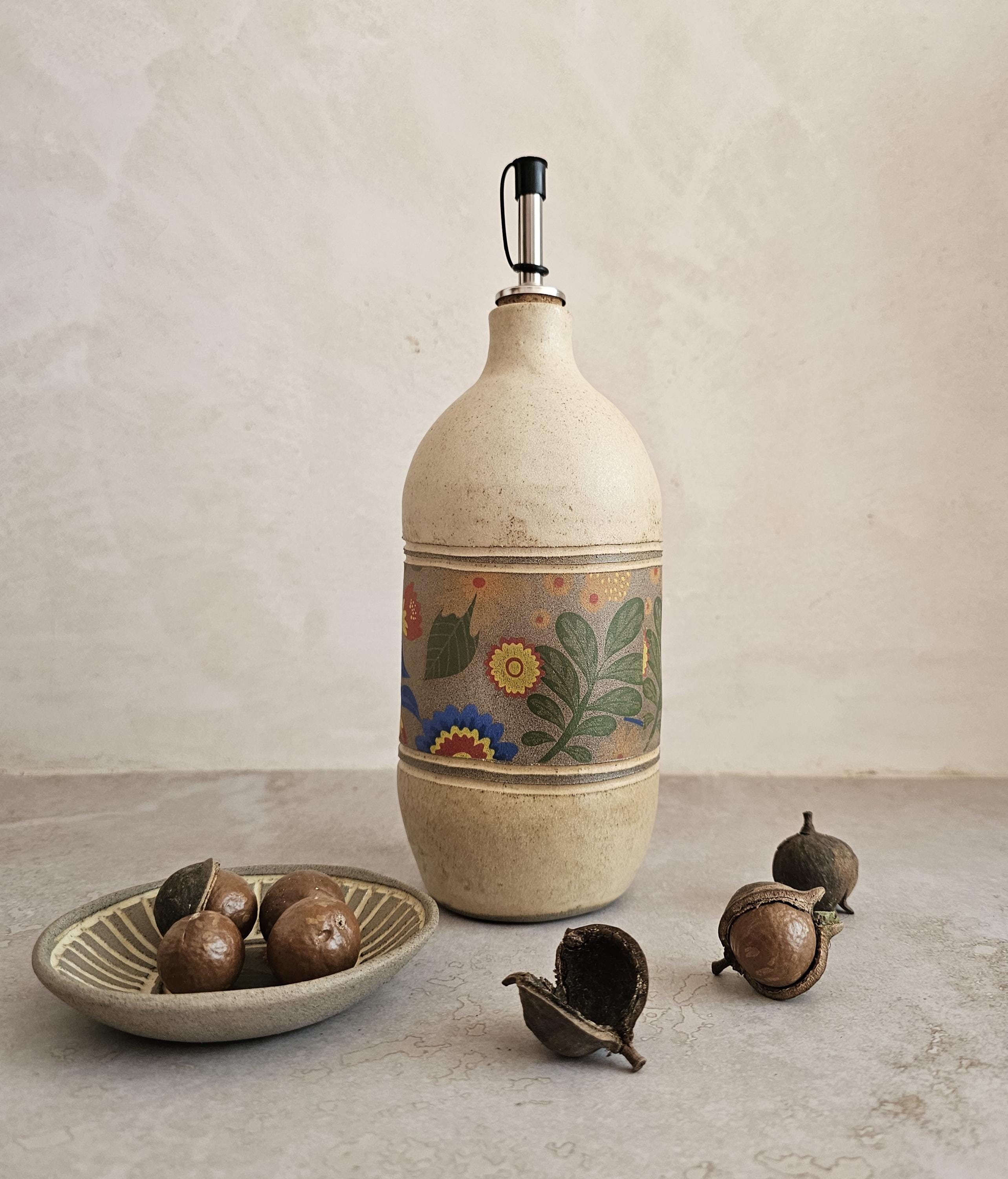 Handmade Ceramic Olive Oil Bottle: Rustic Kitchen Decor, 30 oz